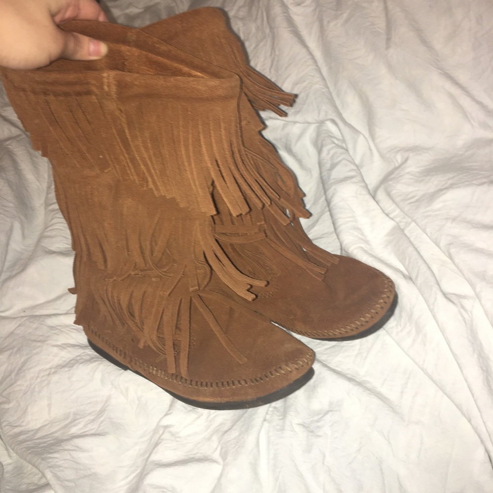 Minnetonka boots